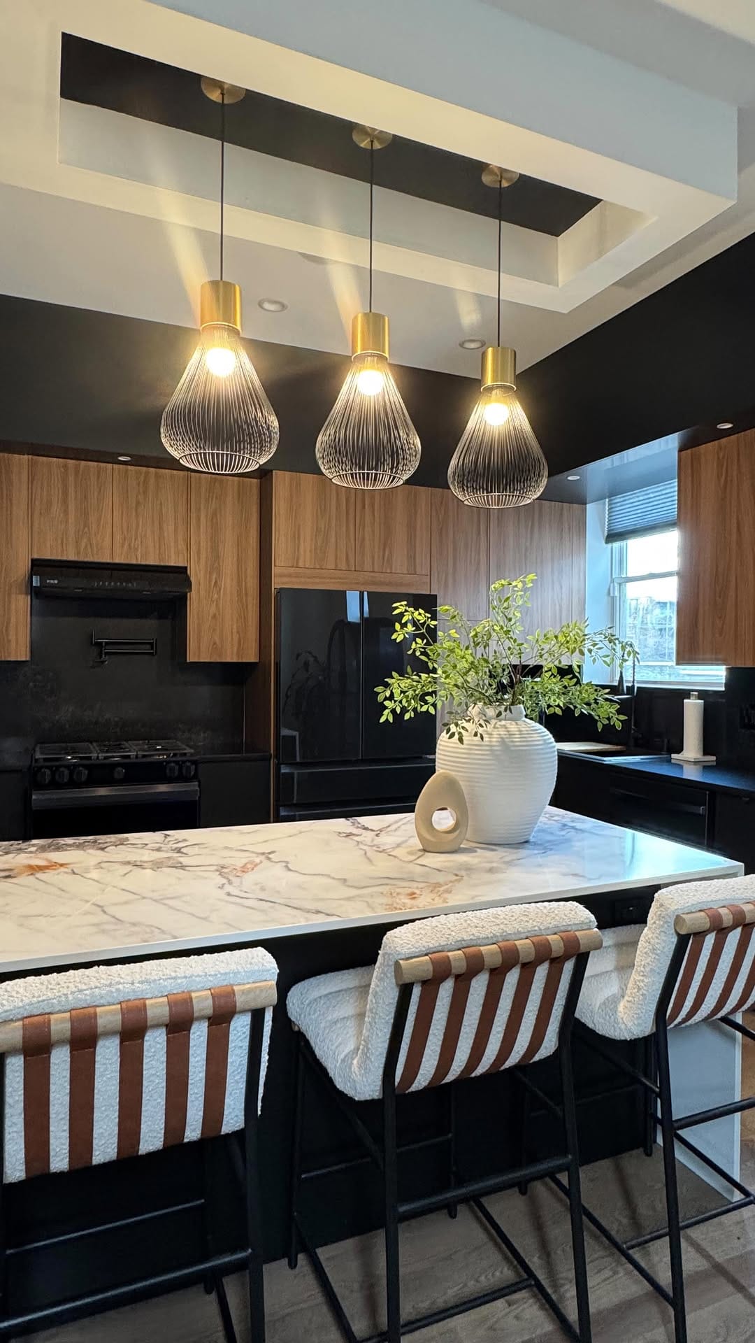 Post 9 by Shatesha | Interior Designer on Instagram (video)