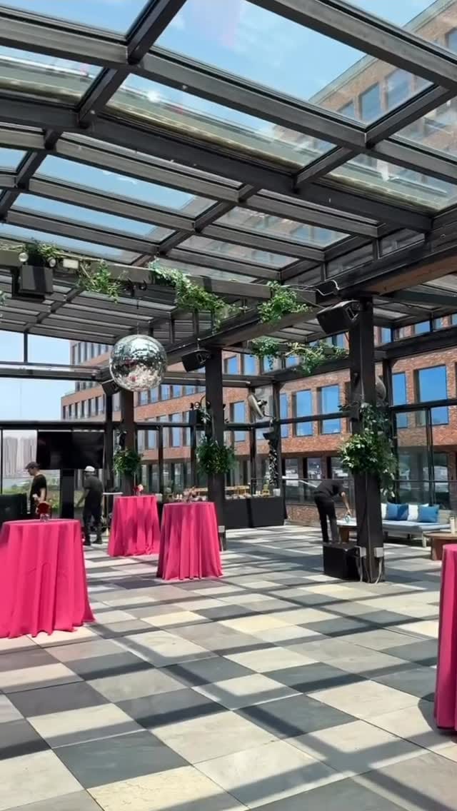 Post 8 by Save The Date® on Instagram (video)