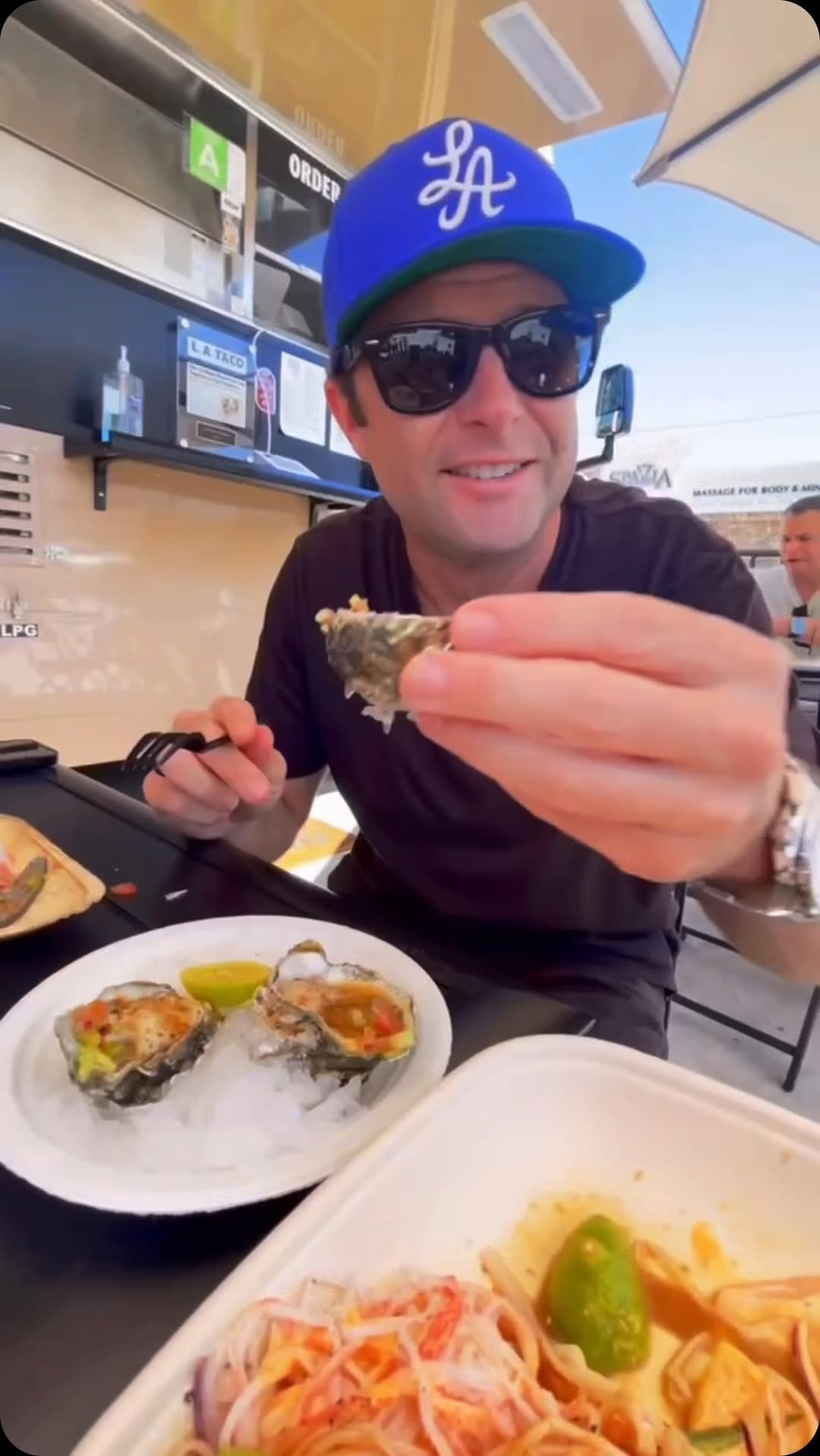Post 4 by Del Mar Ostioneria on Instagram (video)