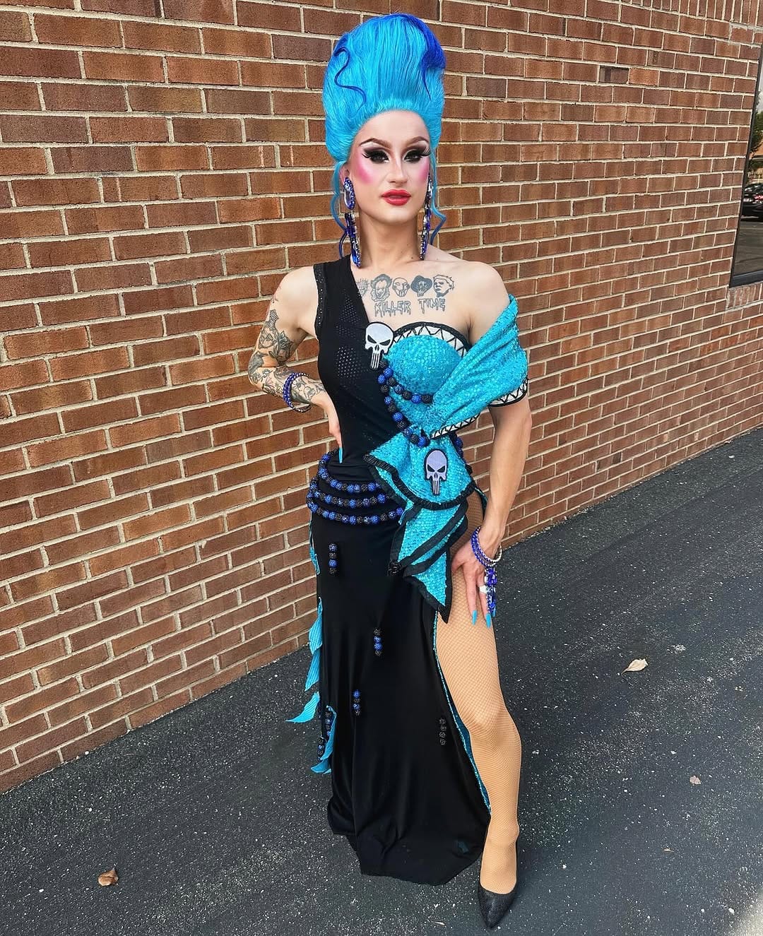 Post 4 by Scarlett Moon on Instagram (image)