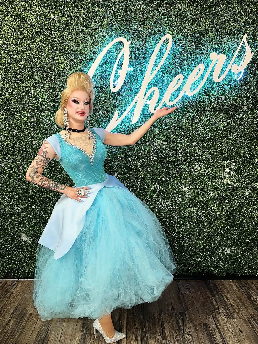 Post 7 by Scarlett Moon on Instagram (image)