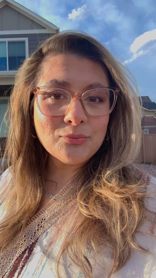 Post 7 by Tanya Afridi on Instagram (video)