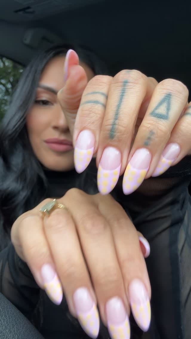 Post 4 by The Nail Getaway on Instagram (video)