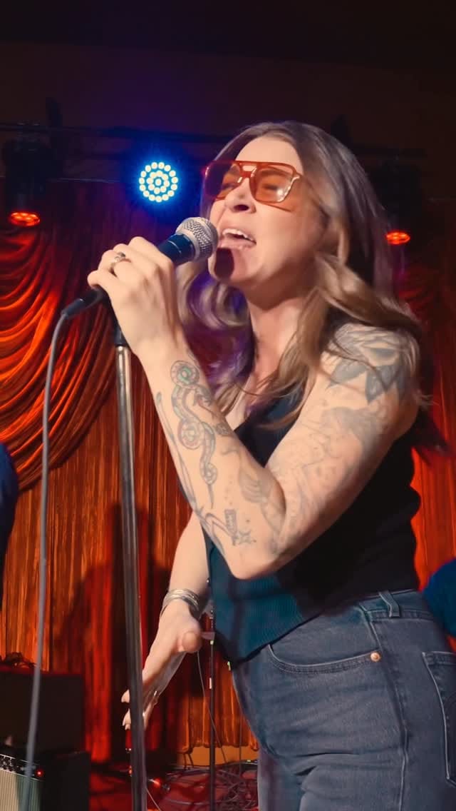 Post 4 by The Hi-Jivers on Instagram (video)
