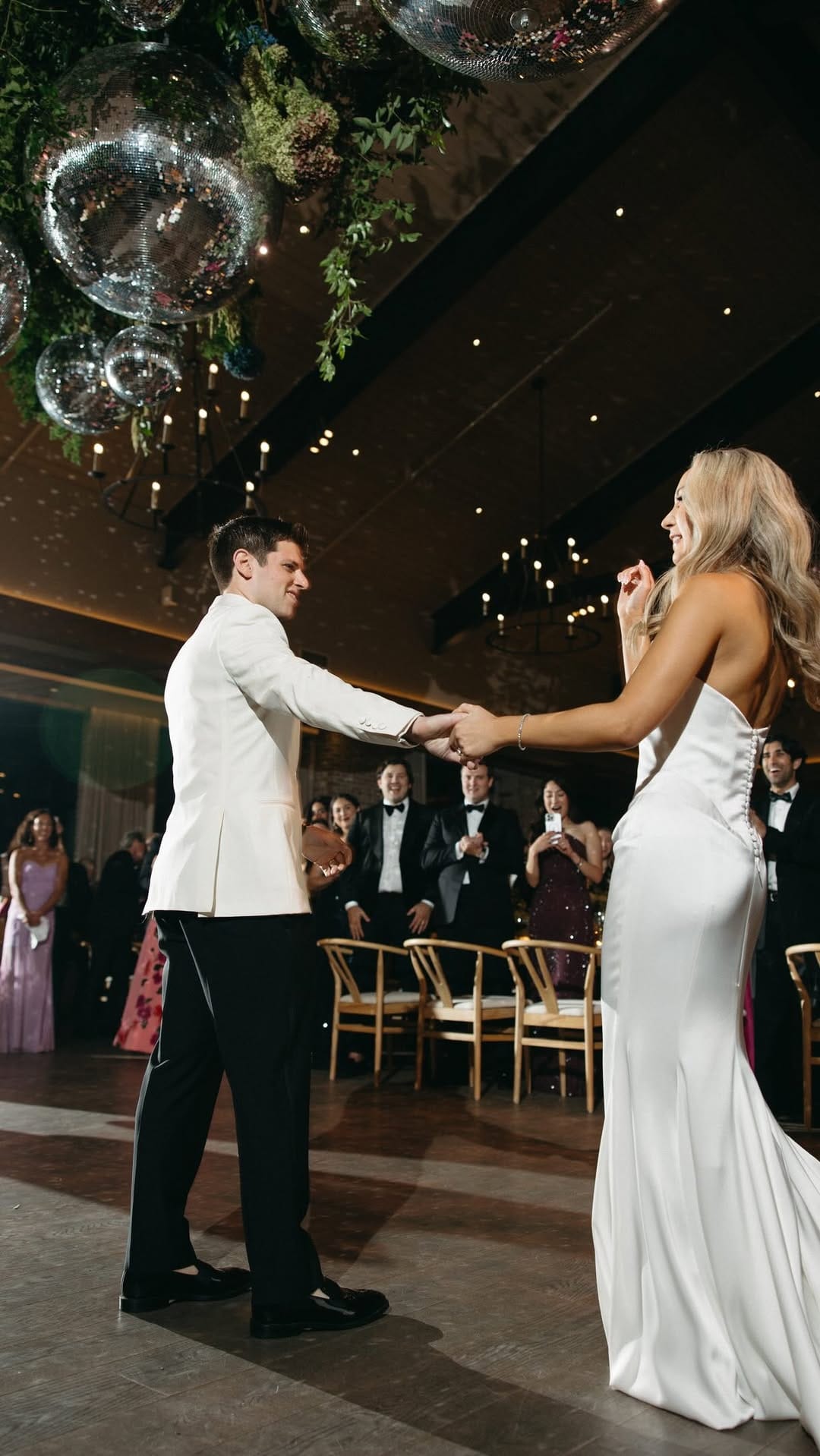 Post 1 by VERONICA JOY EVENTS on Instagram (video)