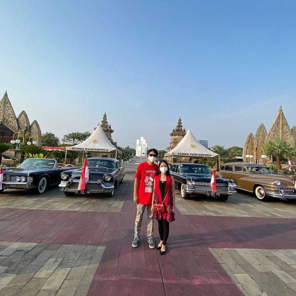 Post 5 by Hauwke's Auto Gallery Official on Instagram (carousel)