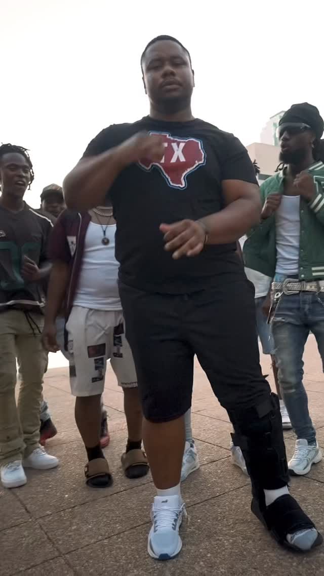 Post 4 by 👋🏾 MAYO 🫟DANCE 🕺🏾CREATOR 🇨🇱 on Instagram (video)