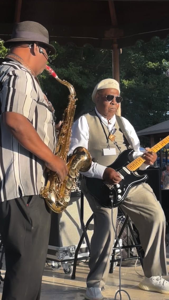 Post 3 by Fine Arts Flea Market on Instagram (video)