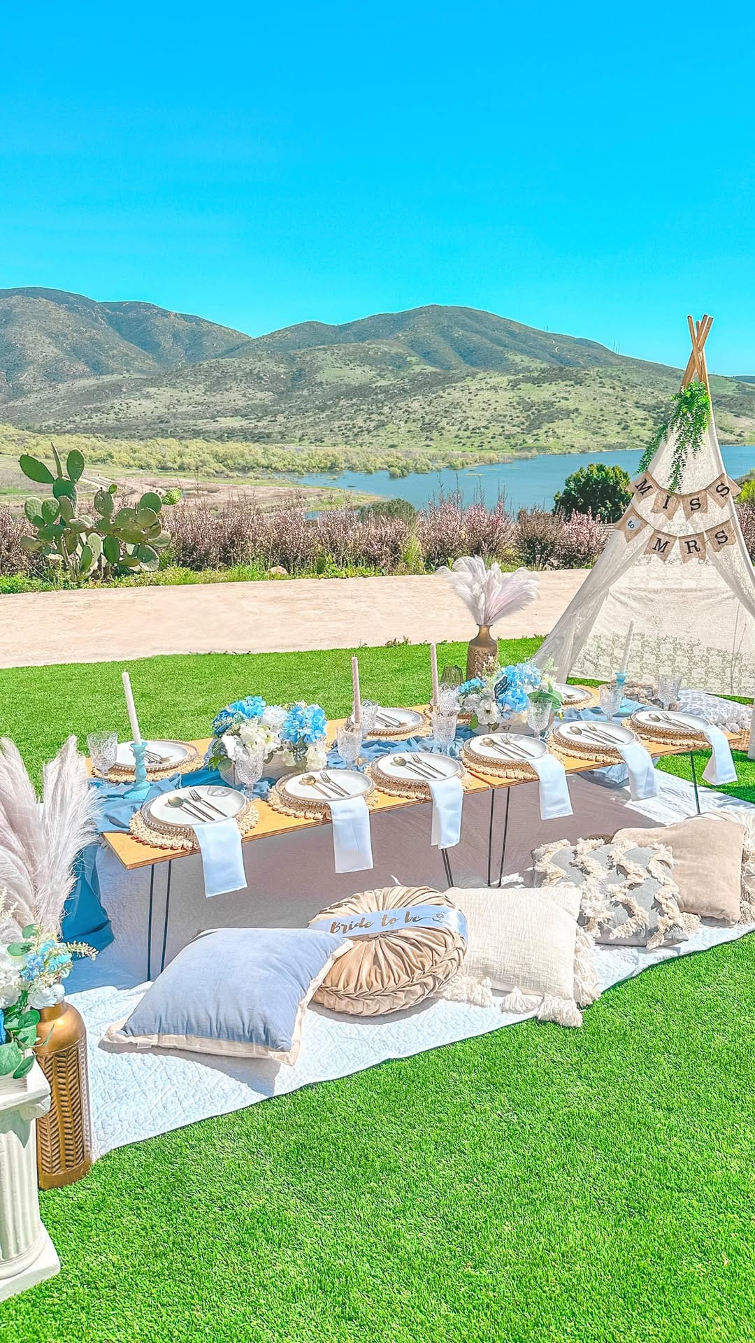 Post 4 by San Diego Luxury Picnics, Parties & Event Planner on Instagram (video)