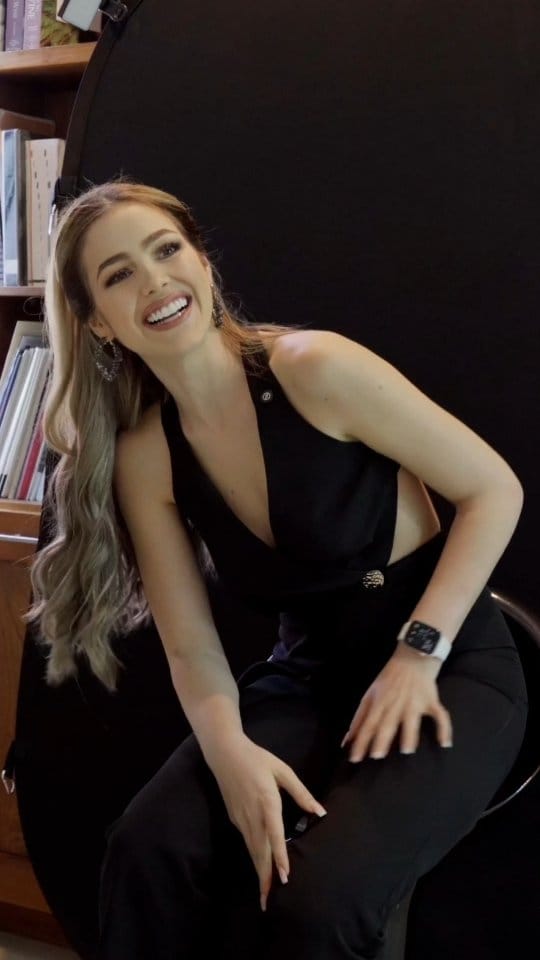 Post 10 by Dr. Mario Espósito | Diseño de Sonrisa Bellissima on Instagram (video)