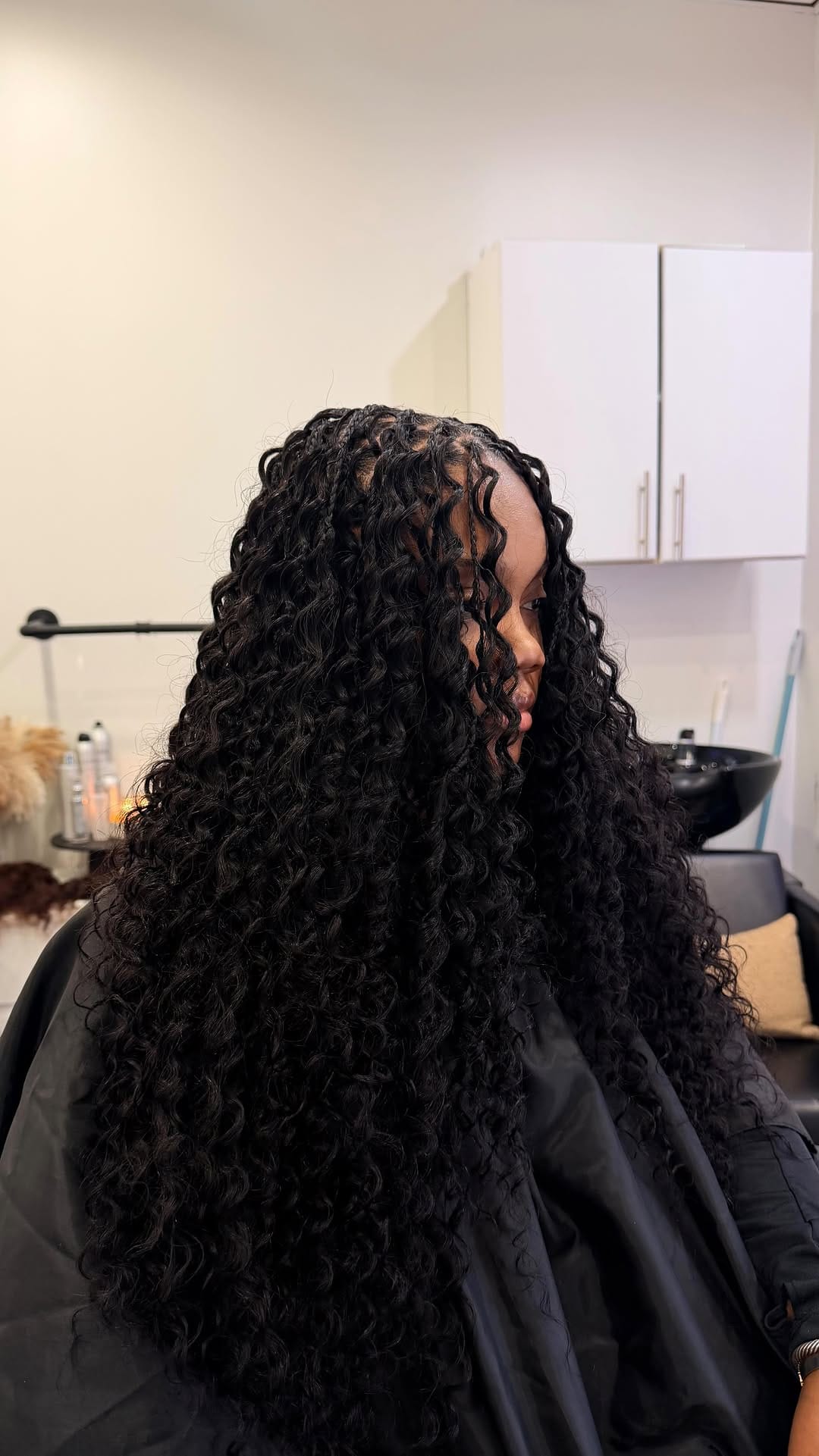 Post 8 by DALLAS HAIRSTYLIST 📍 on Instagram (video)