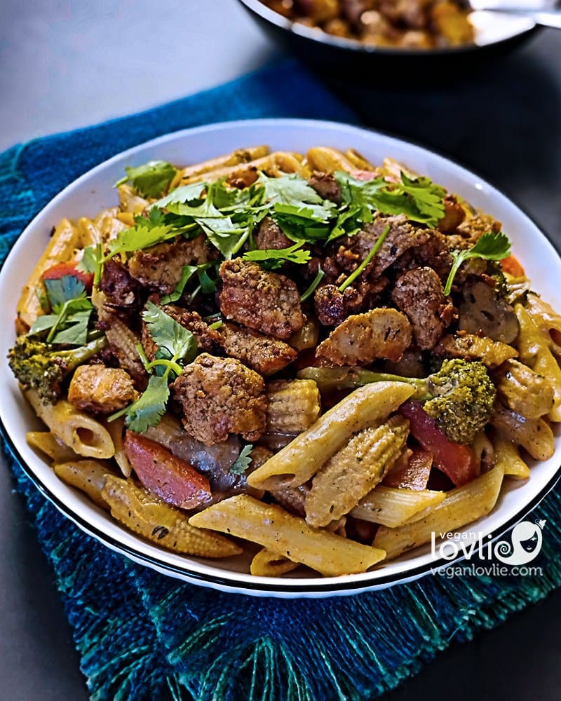 Post 1 by Teenuja & Kevin | Vegan Recipes on Instagram (image)