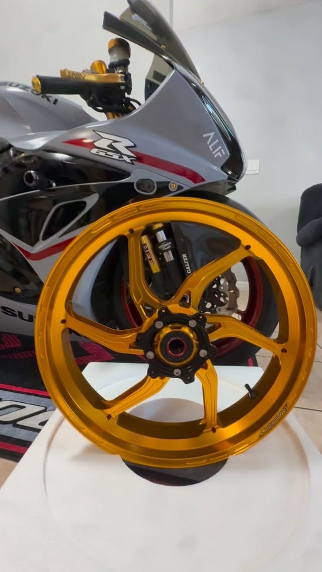 Post 7 by Core Moto on Instagram (video)