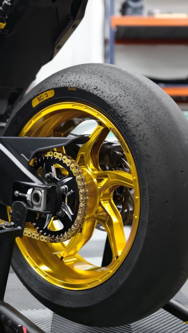 Post 4 by Core Moto on Instagram (video)
