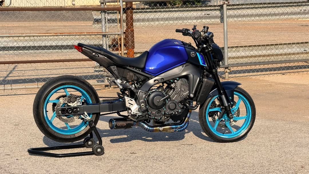 Post 10 by Core Moto on Instagram (image)