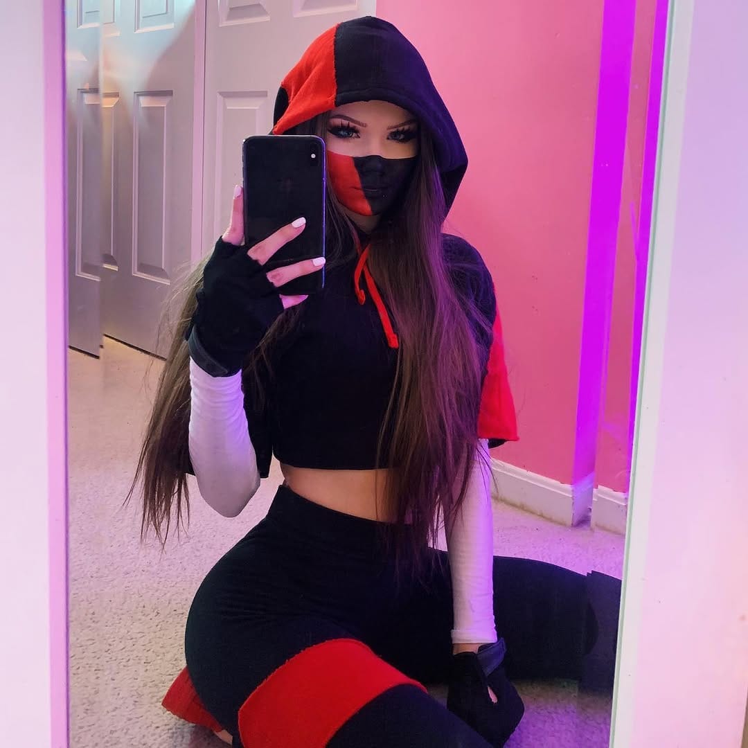 Post 9 by justfoxii on Instagram (image)