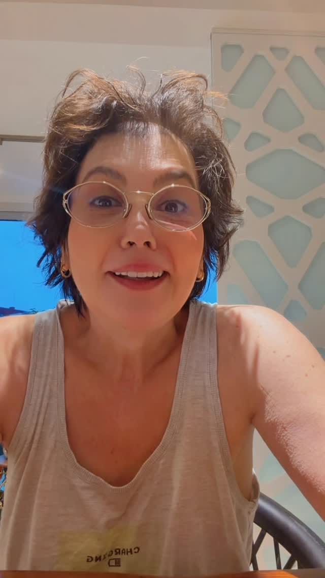 Post 5 by Marilourdes Giuliani, ginecologista -PTGI Colposcopia on Instagram (video)