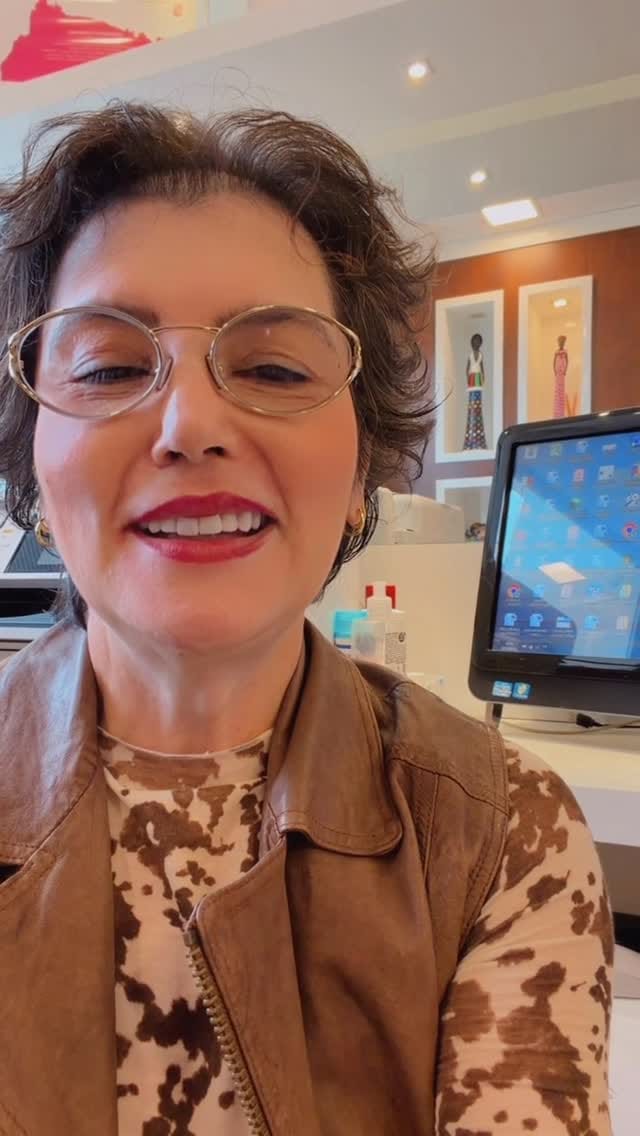 Post 6 by Marilourdes Giuliani, ginecologista -PTGI Colposcopia on Instagram (video)
