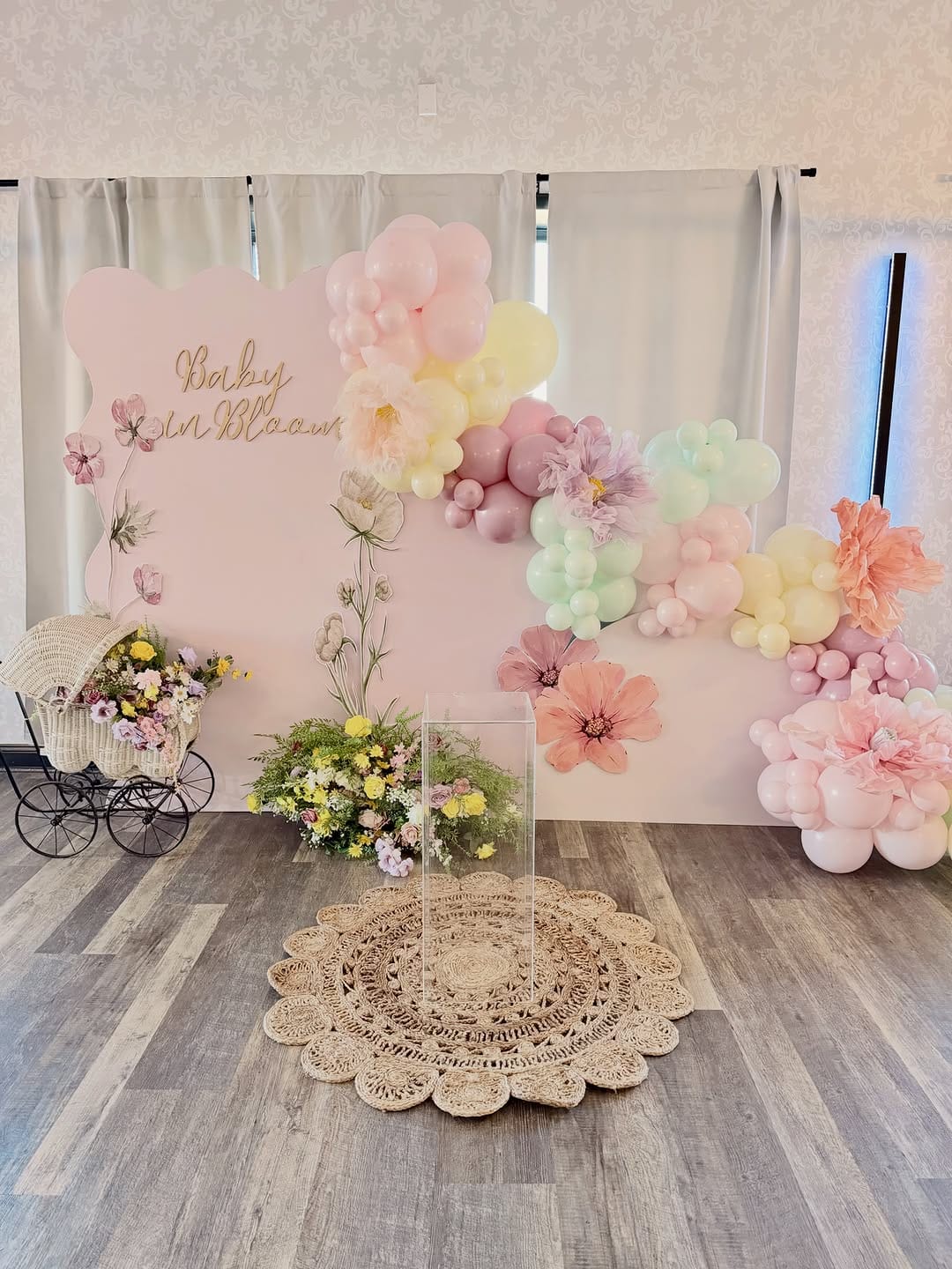 Post 1 by Balloons N Ribbons | Event Planner on Instagram (image)