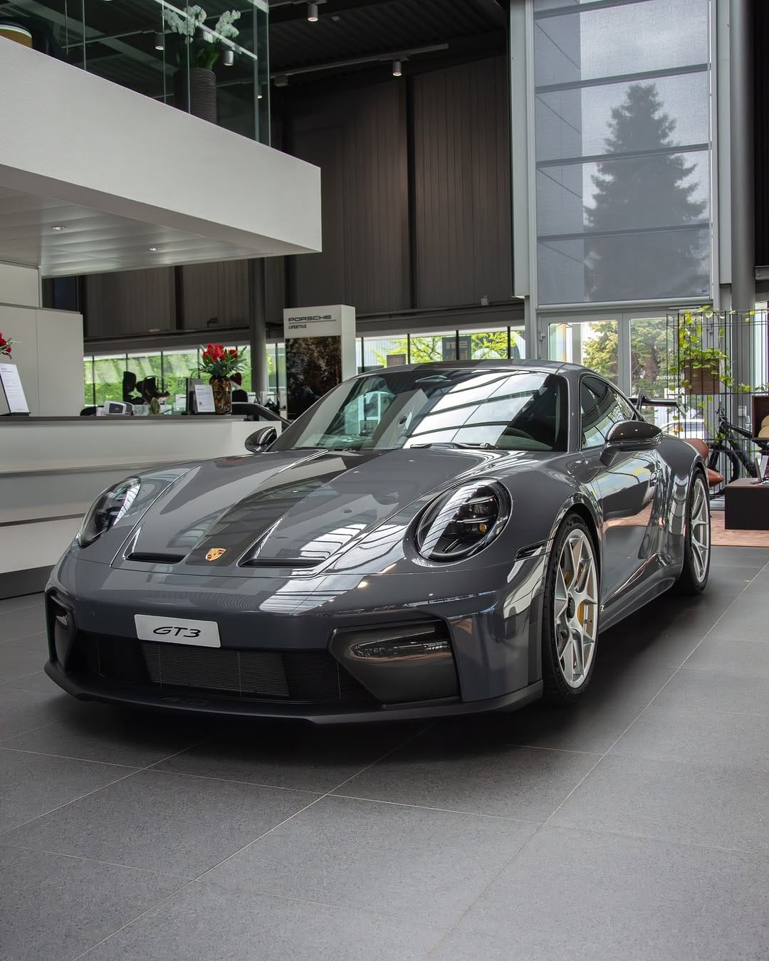 Post 4 by Centre Porsche Lausanne on Instagram (carousel)