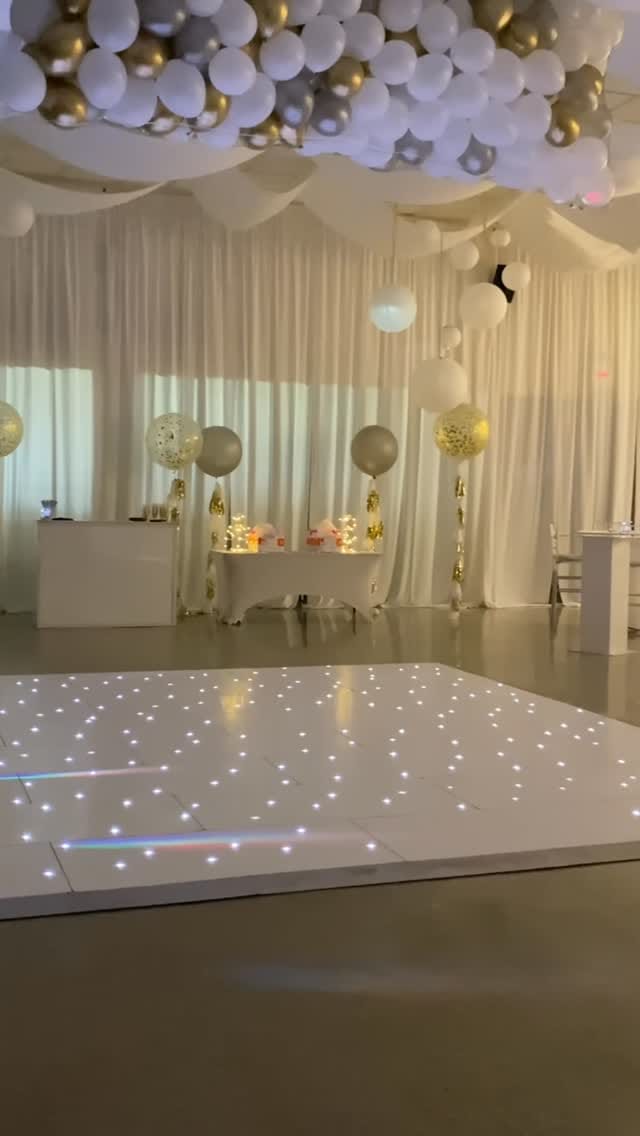 Post 10 by Magalata Balloons | Event Decor Miami on Instagram (video)
