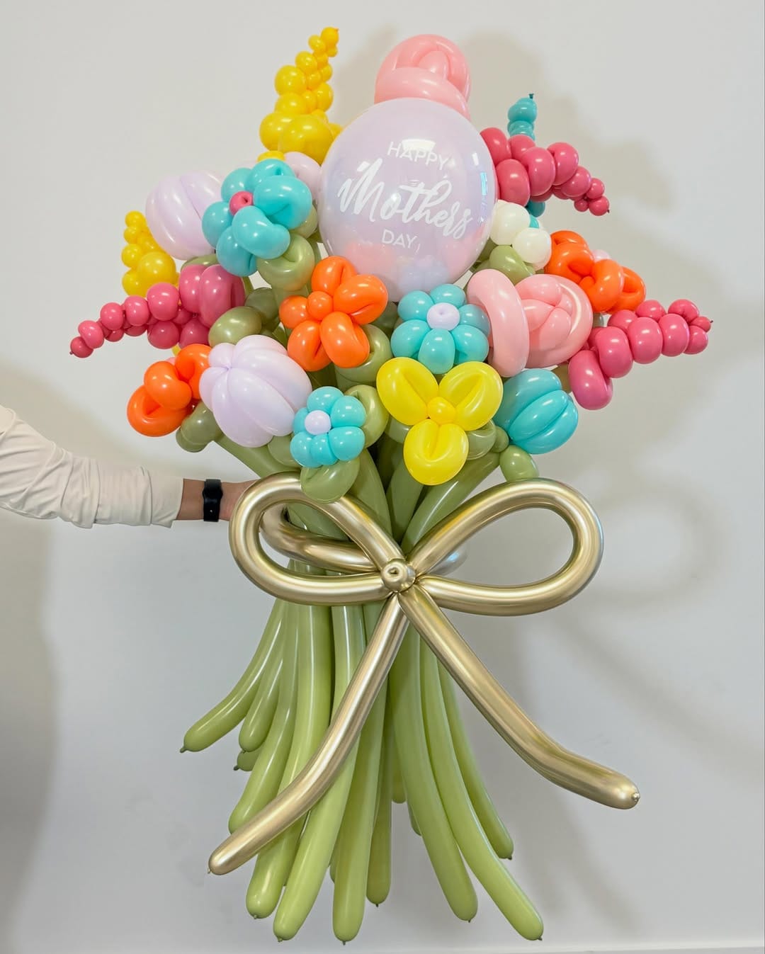 Post 1 by Magalata Balloons | Event Decor Miami on Instagram (image)