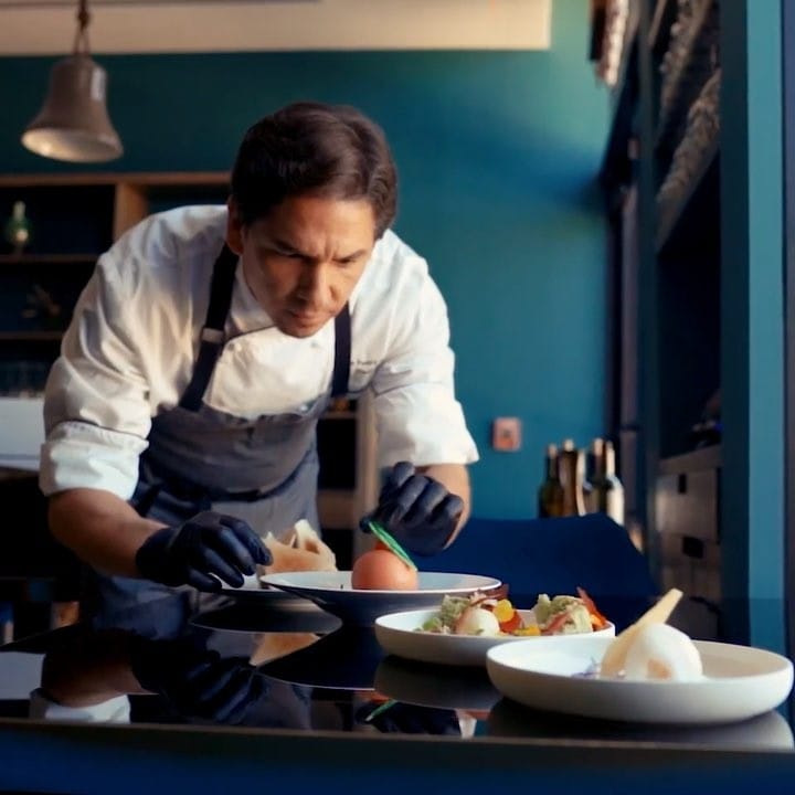 Post 10 by Chef Max Santiago on Instagram (video)
