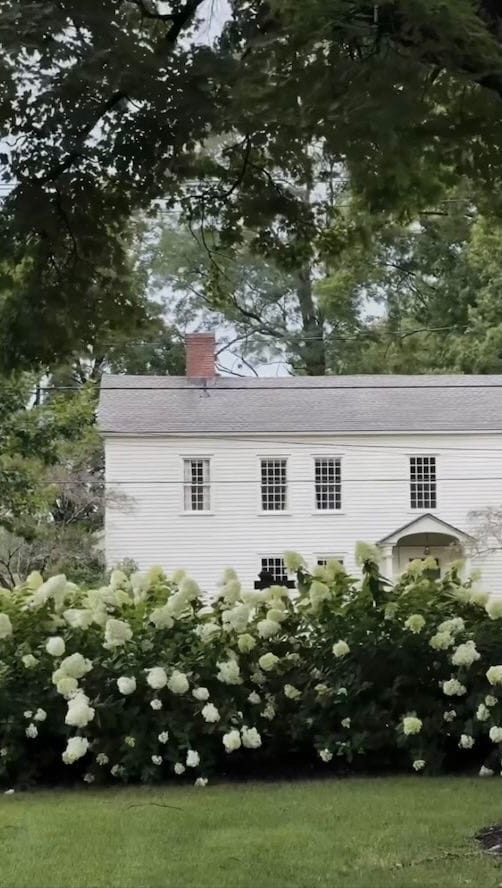 Post 6 by Kimberly Horton | Connecticut Interior Designer on Instagram (video)