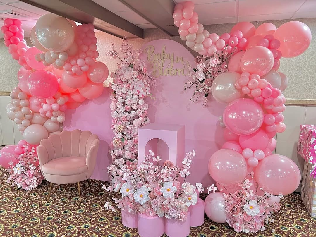 Post 9 by Balloon Decoration | Party Rental Shop | Event Planner on Instagram (image)
