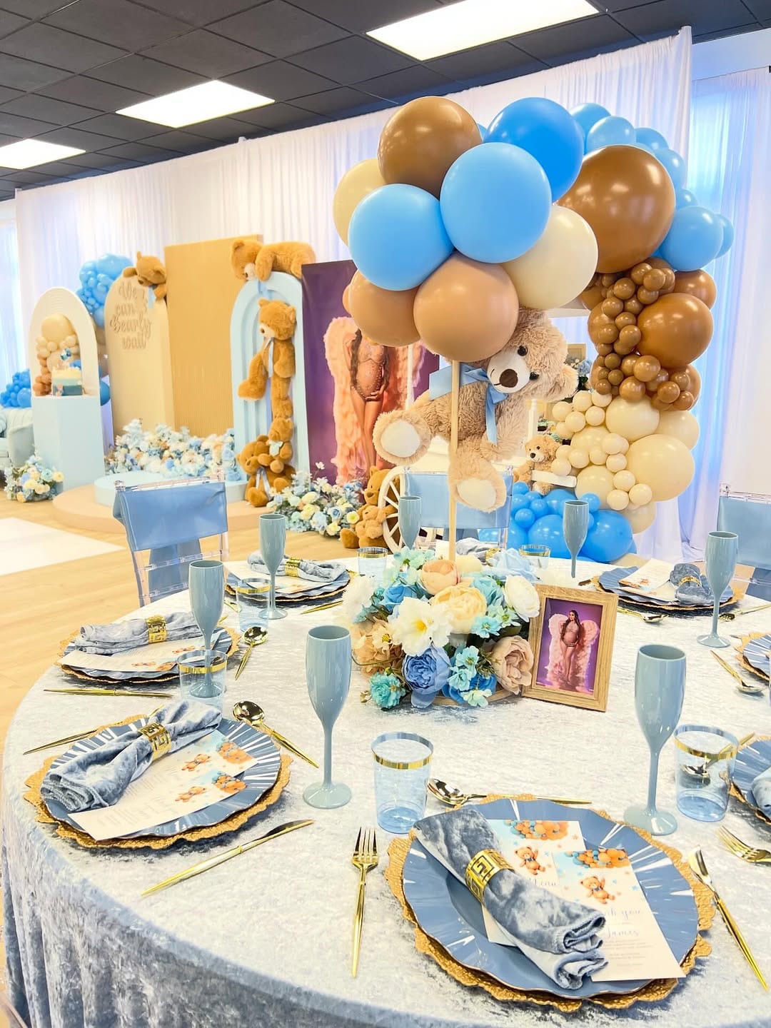 Post 7 by Balloon Decoration | Party Rental Shop | Event Planner on Instagram (carousel)
