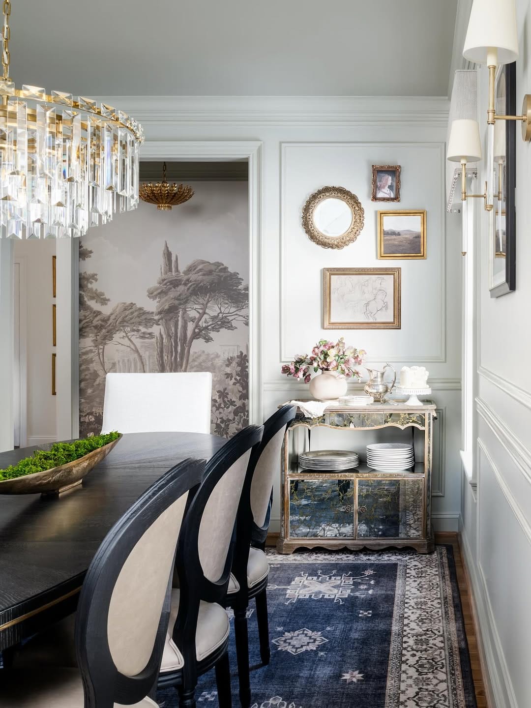 Post 4 by Aligned Design Interiors | Bethesda, Chevy Chase, Potomac, DC on Instagram (image)
