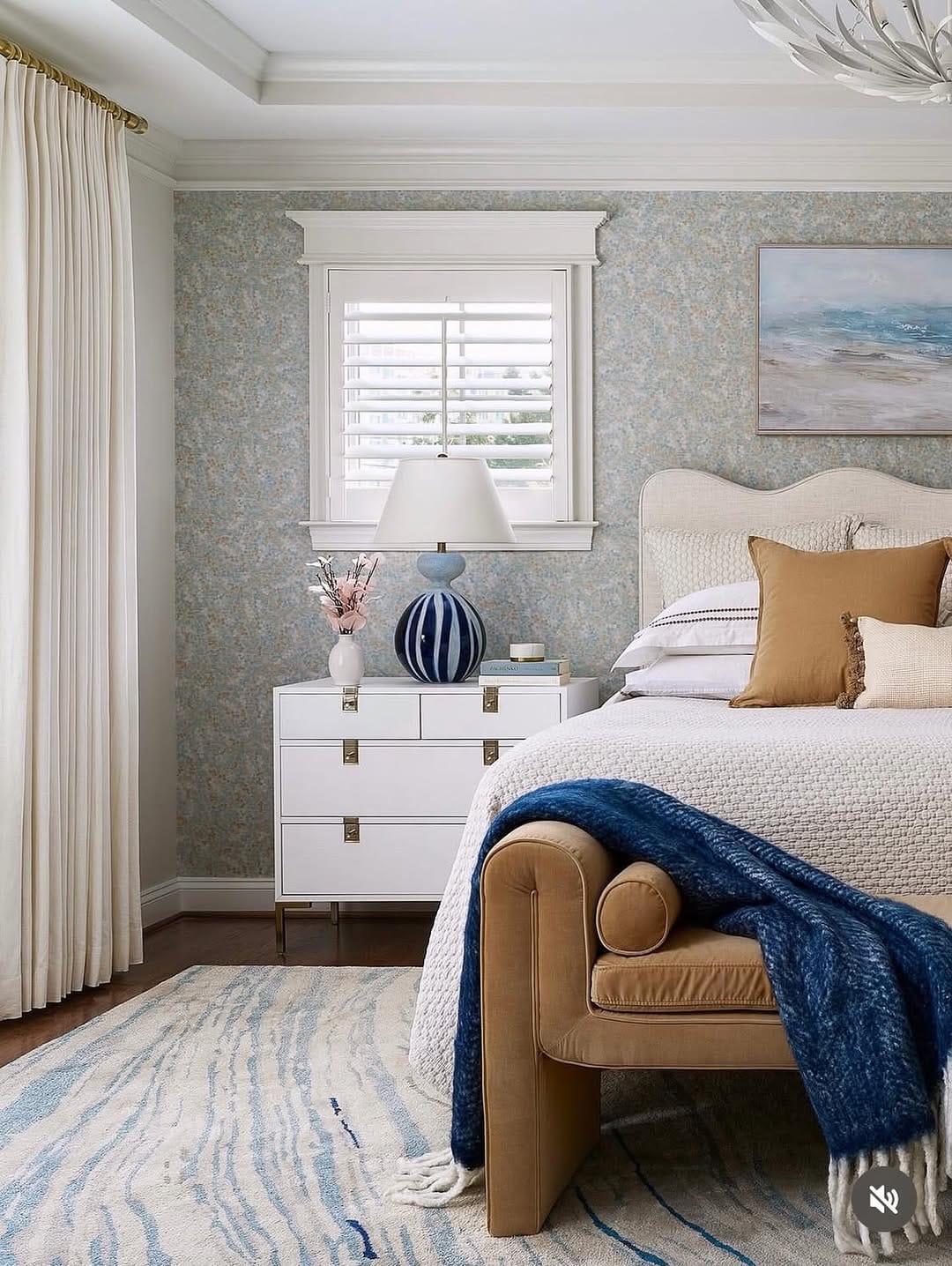 Post 3 by Aligned Design Interiors | Bethesda, Chevy Chase, Potomac, DC on Instagram (image)