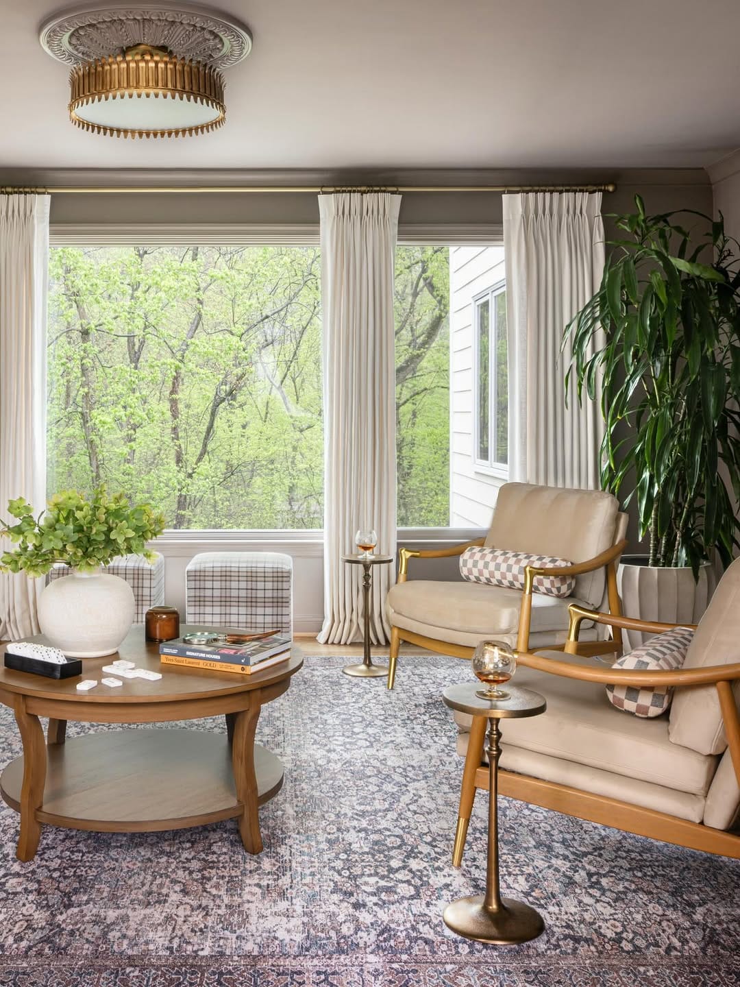Post 6 by Aligned Design Interiors | Bethesda, Chevy Chase, Potomac, DC on Instagram (image)