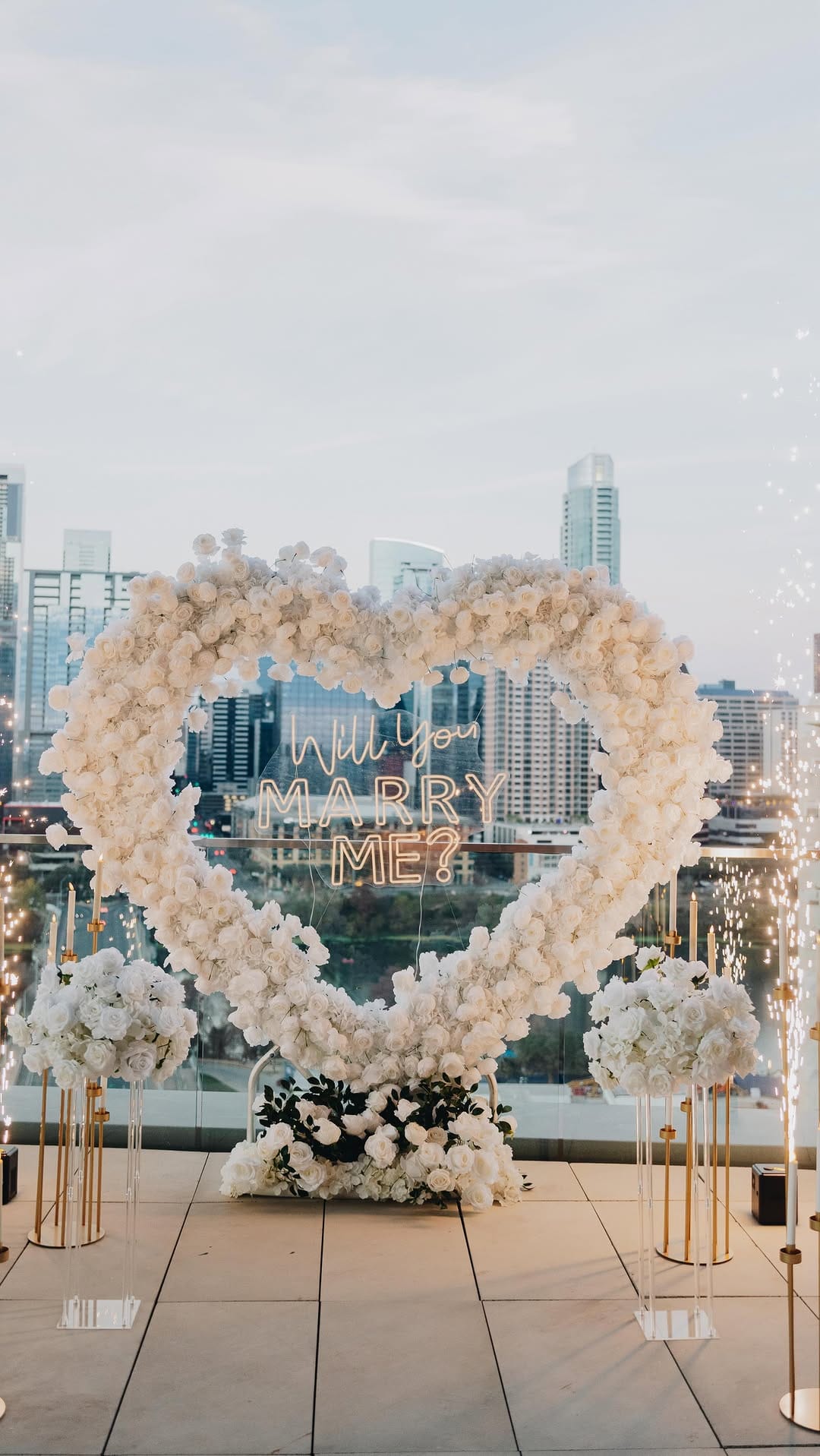 Post 7 by THE POSH PICNIC ATX | LUXURY PICNICS & PROPOSALS on Instagram (video)