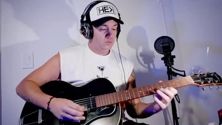 Post 8 by Ronaldo Andrade 🎵 on Instagram (carousel)