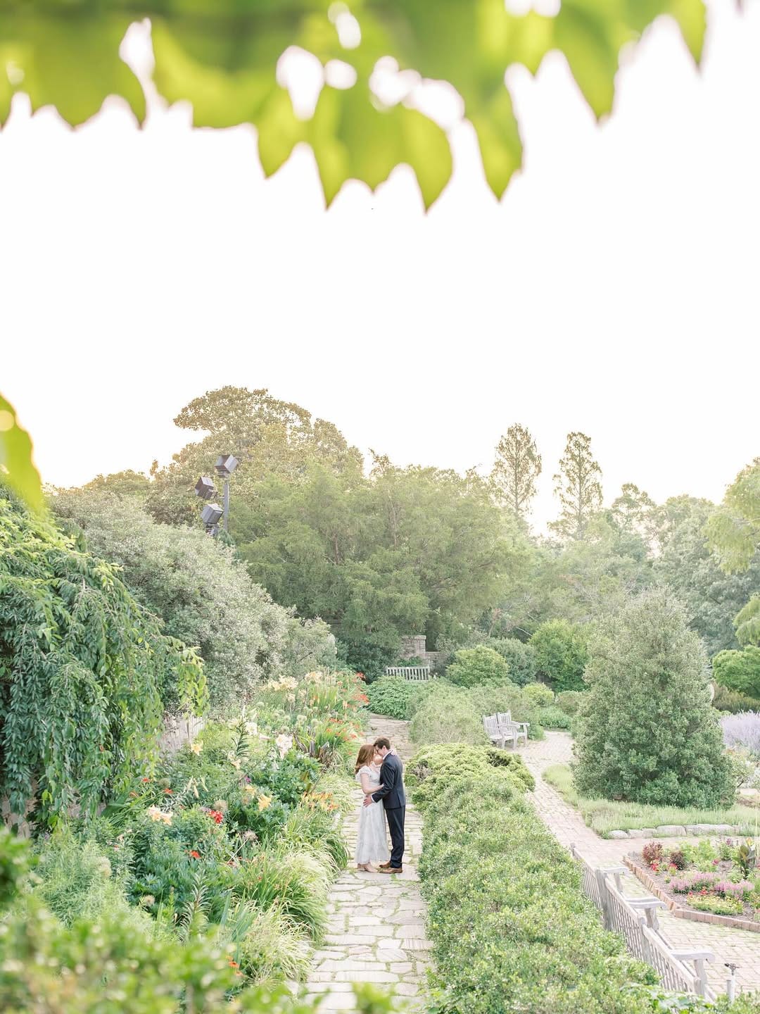 Post 6 by Washington DC & Annapolis Wedding Planner on Instagram (carousel)