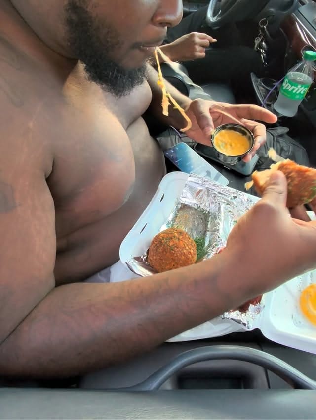 Post 6 by Xtendoe Green  💰 on Instagram (video)