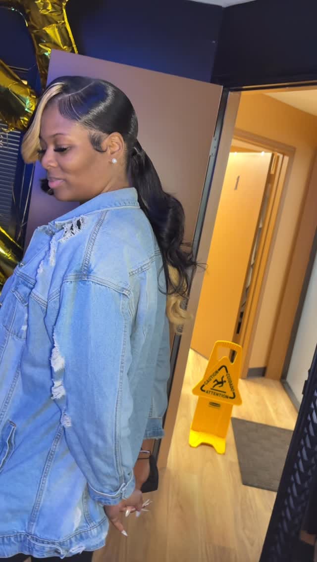 Post 8 by kia moss on Instagram (video)