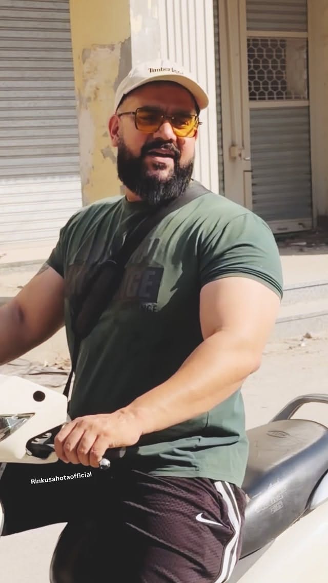 Post 6 by Rinku Sahota on Instagram (video)