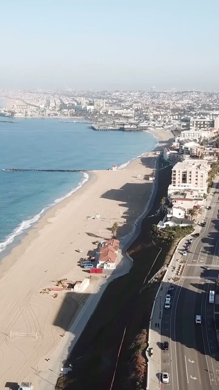Post 10 by Catalina Dental on Instagram (video)