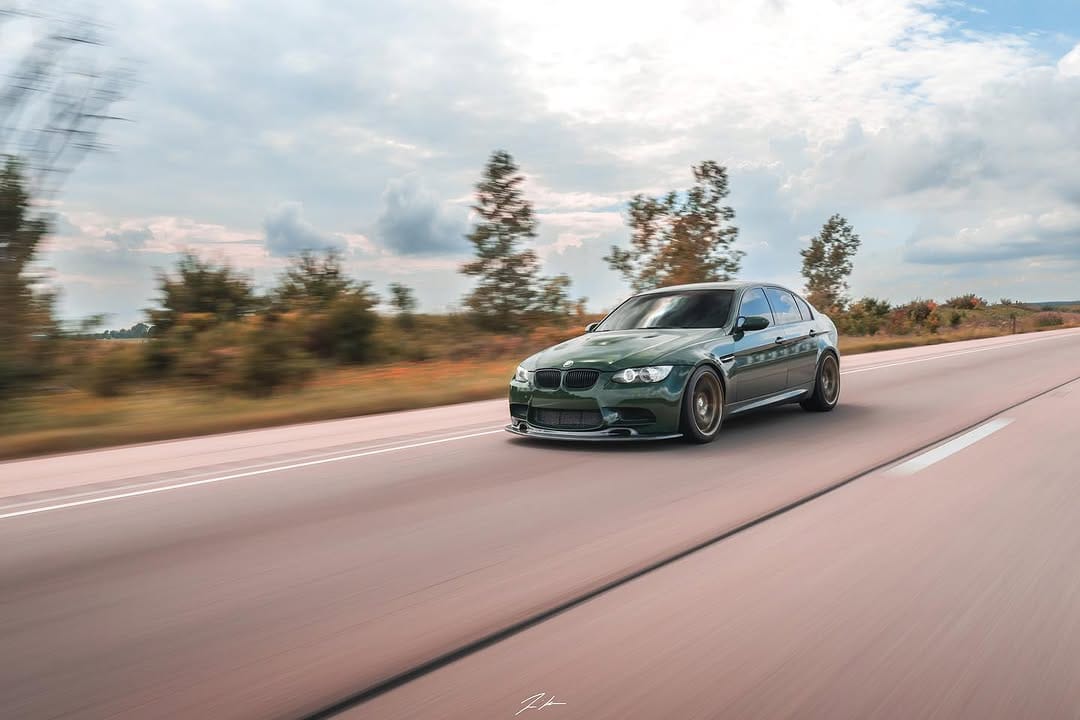 Post 3 by @n55_335 on Instagram (image)