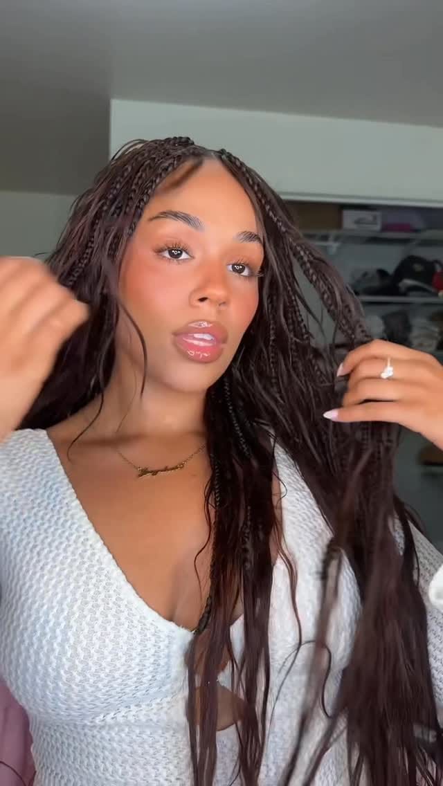 Post 1 by Mariah Noel on Instagram (video)
