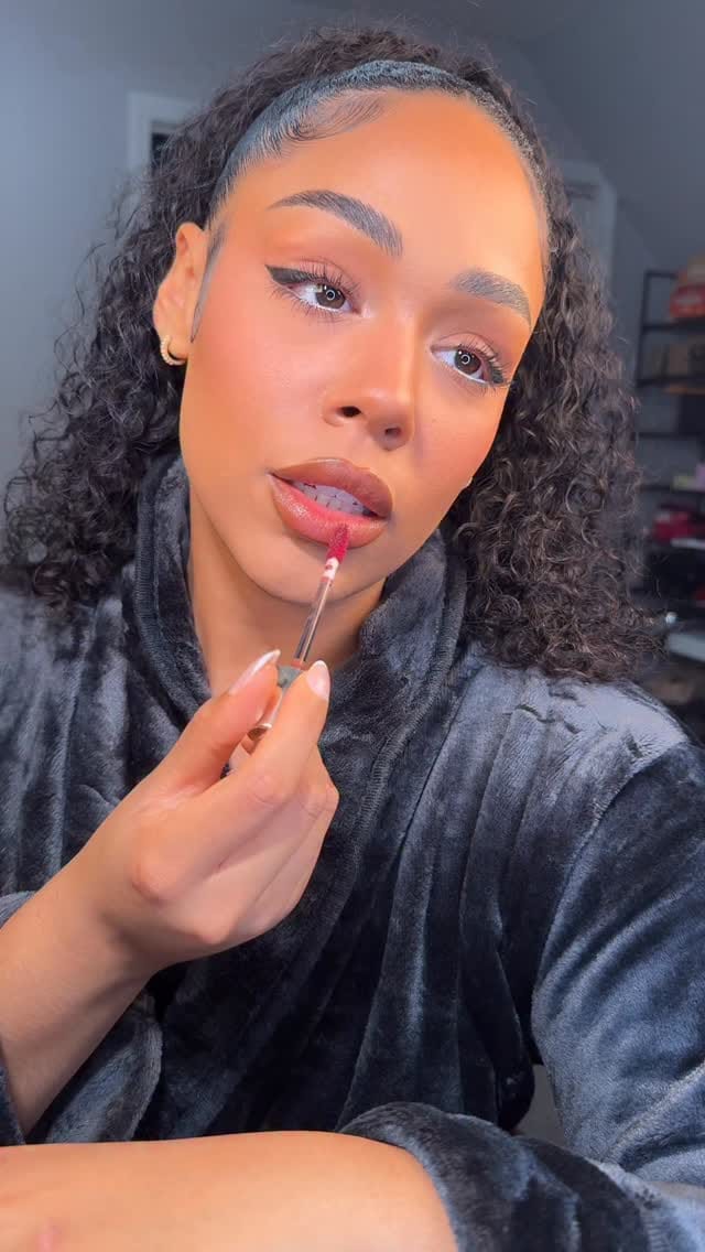 Post 9 by Mariah Noel on Instagram (video)