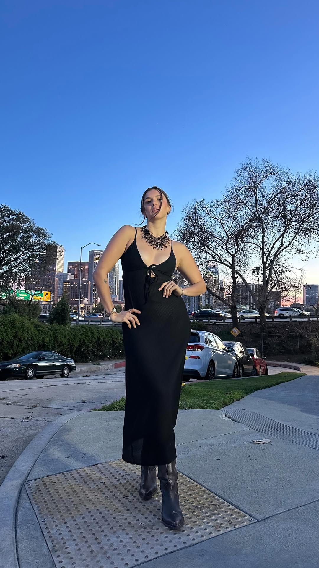 Post 8 by Avery De Witt on Instagram (video)