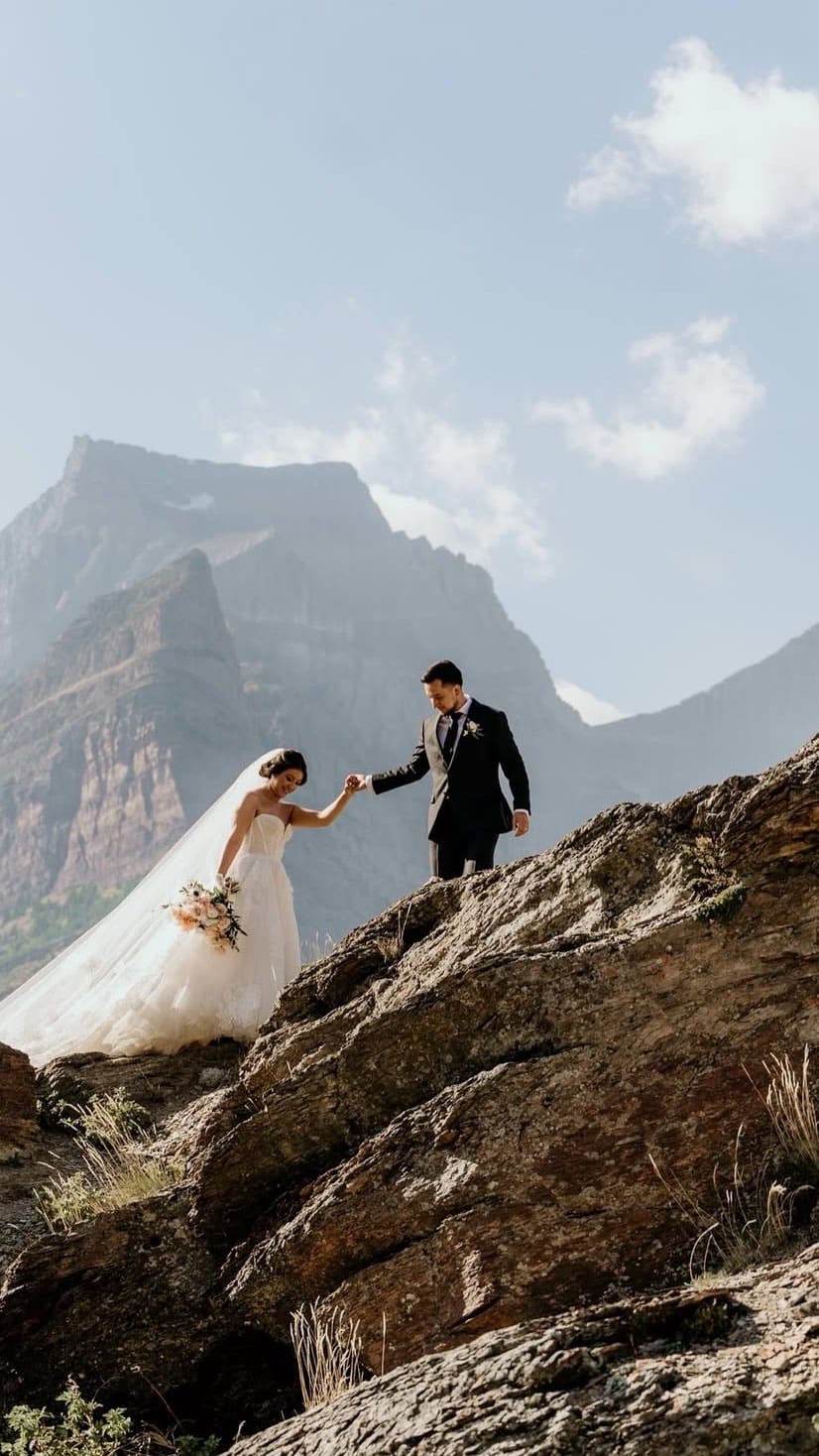Post 2 by Let’s Knot and Say We Did on Instagram (video)