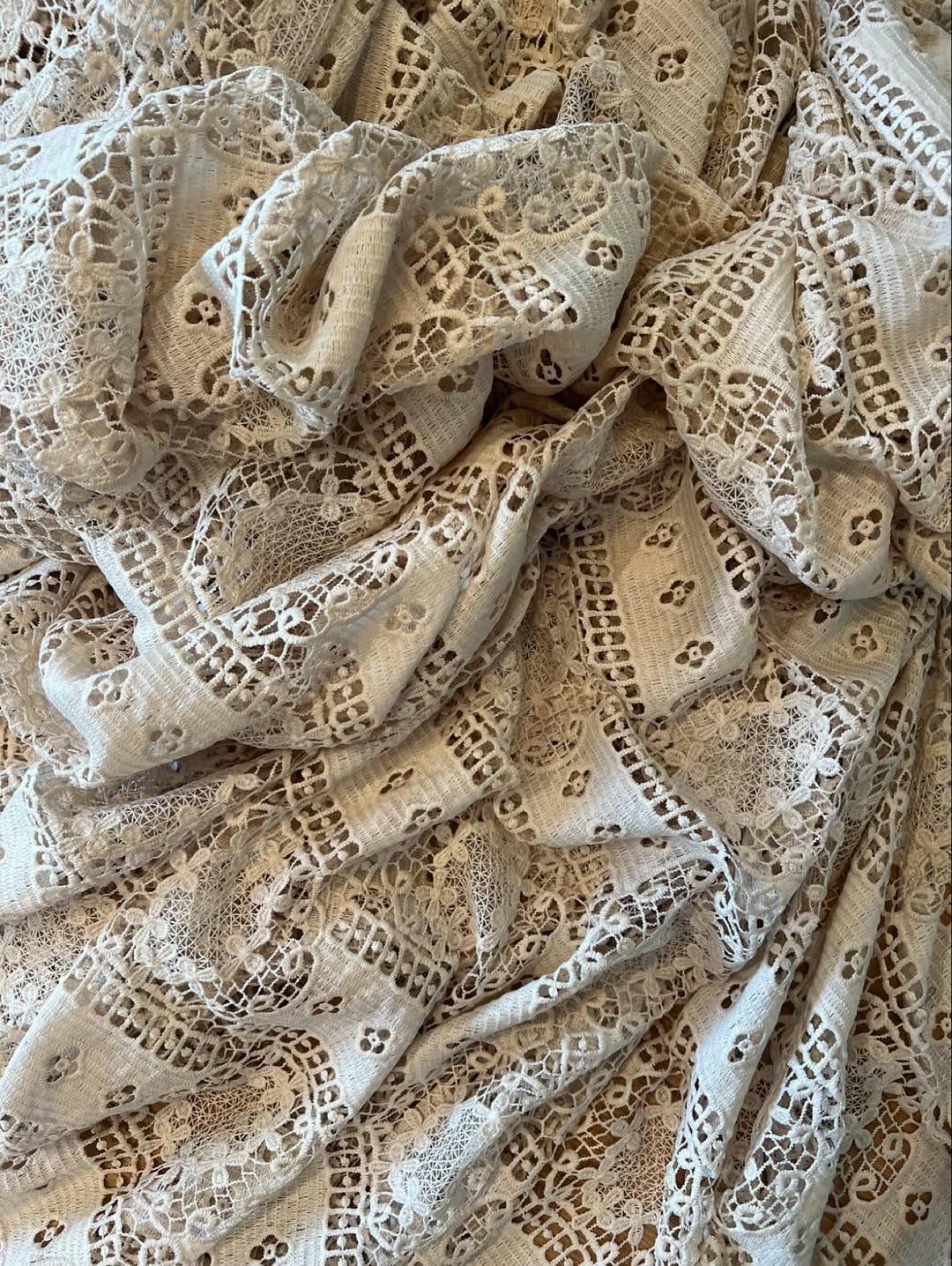 Post 8 by Sunday Supper Club on Instagram (image)