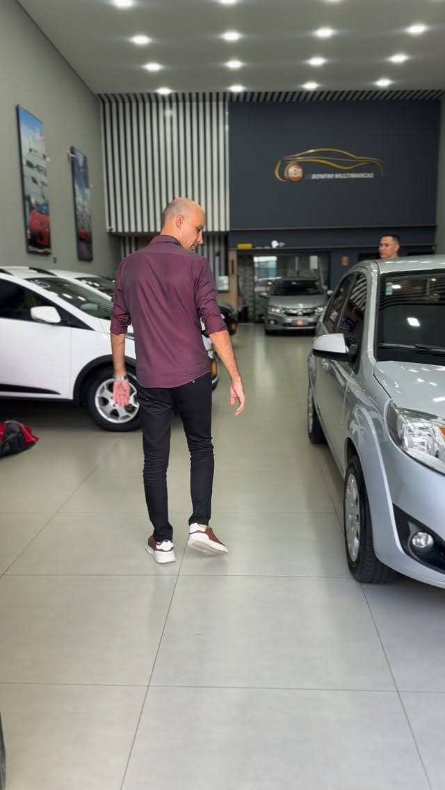 Post 10 by Bonfim Multimarcas on Instagram (video)