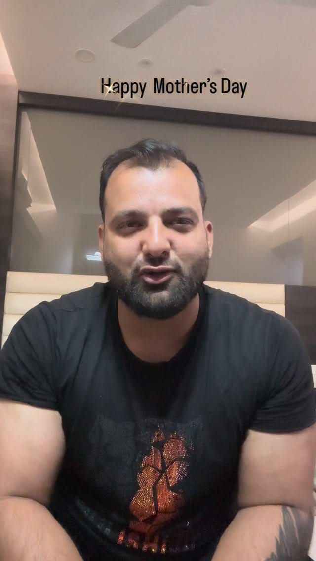Post 2 by Musaib Bashir Bhat on Instagram (video)