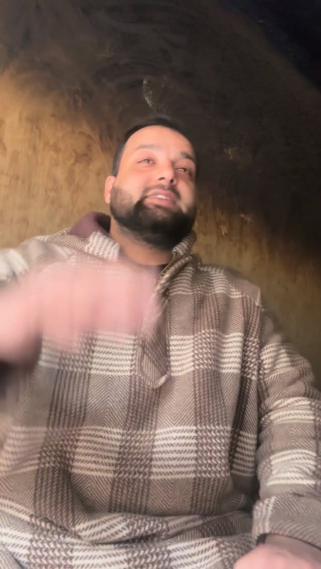 Post 7 by Musaib Bashir Bhat on Instagram (video)