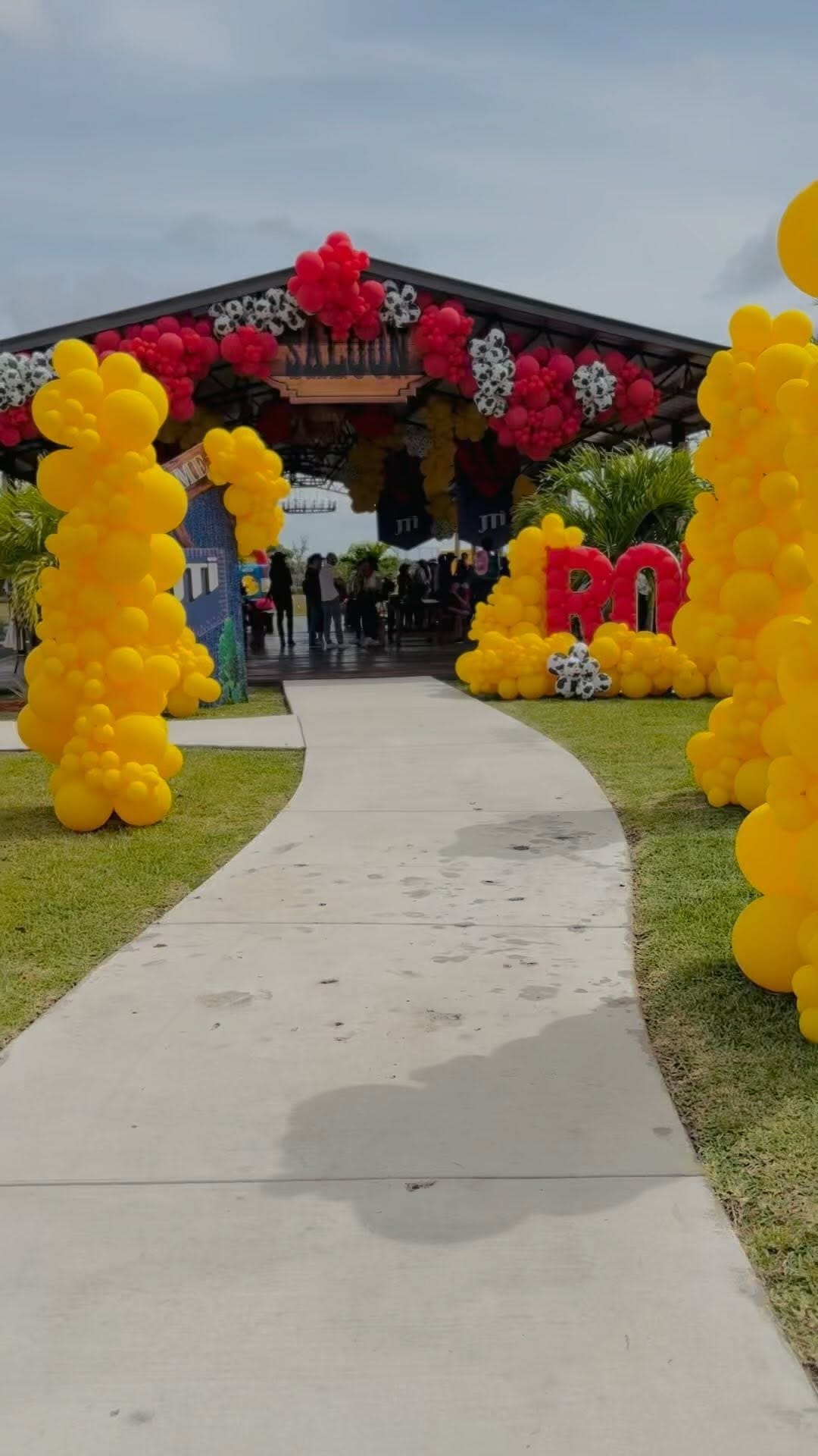 Post 8 by Cool Corner Events on Instagram (video)